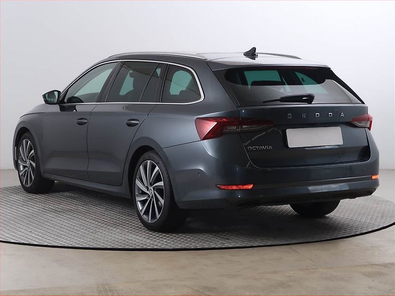 Škoda Octavia (2020) Style 2.0 TDI, Automat, Kůže - fotka 4 z 20