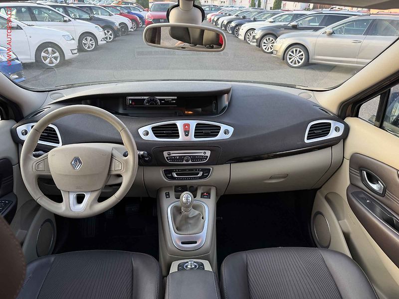 Renault Grand Scénic (2009) 2.0 dCi, ČR, AC, výhřev sed - fotka 8 z 19