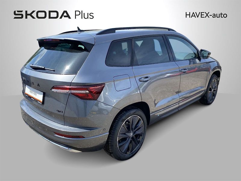 Škoda Karoq (2026) 2.0 TDI 4x4 DSG Sportline - fotka 2 z 39