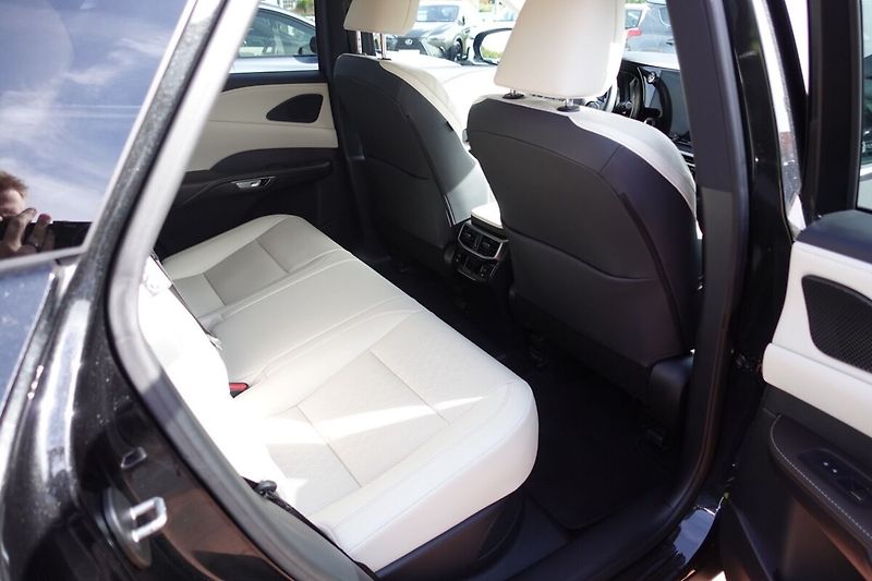 Lexus RX 450h plus RX450h+ Executive Plus - fotka 14 z 37