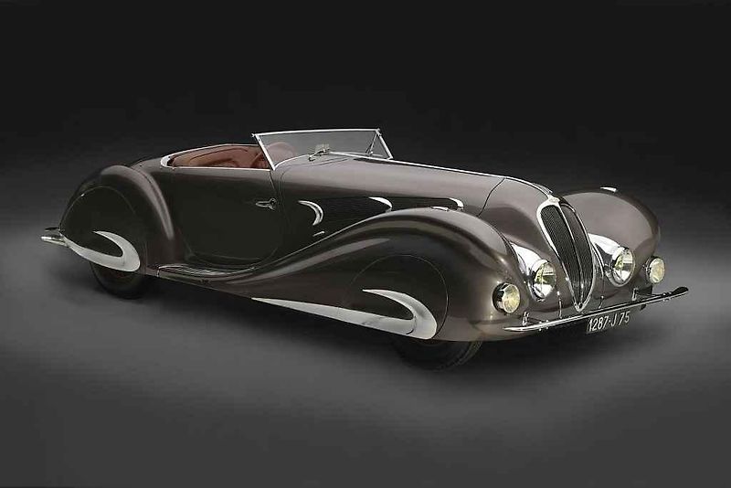1938 Tatra T97, sbírka Lane Motor Museum.