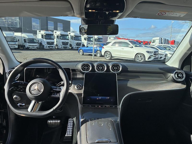 Mercedes-Benz GLC (2025) 220d 4MATIC - fotka 9 z 14