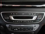 Renault Fluence (2013) 1.6 16V, 2.maj,ČR, AC, temp - náhled 16