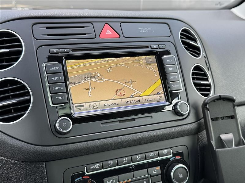 Volkswagen Golf Plus 2,0 TDI 100kW Style DSG - fotka 22 z 36