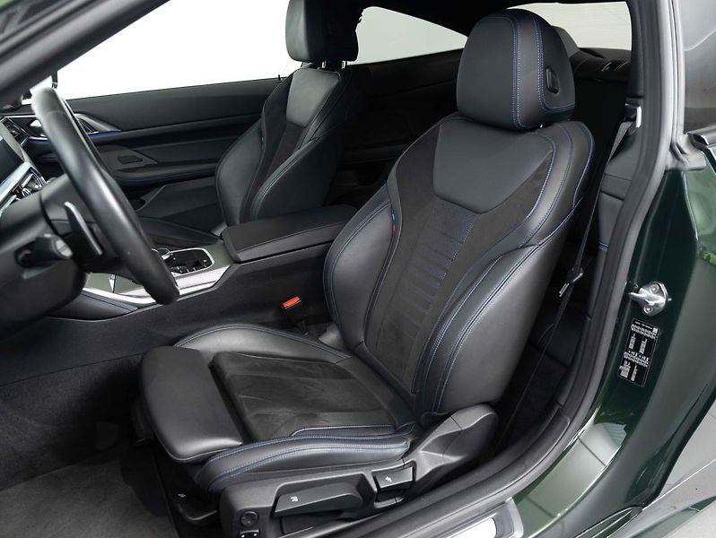 BMW Řada 4 420i Coupé Coupé - fotka 18 z 21