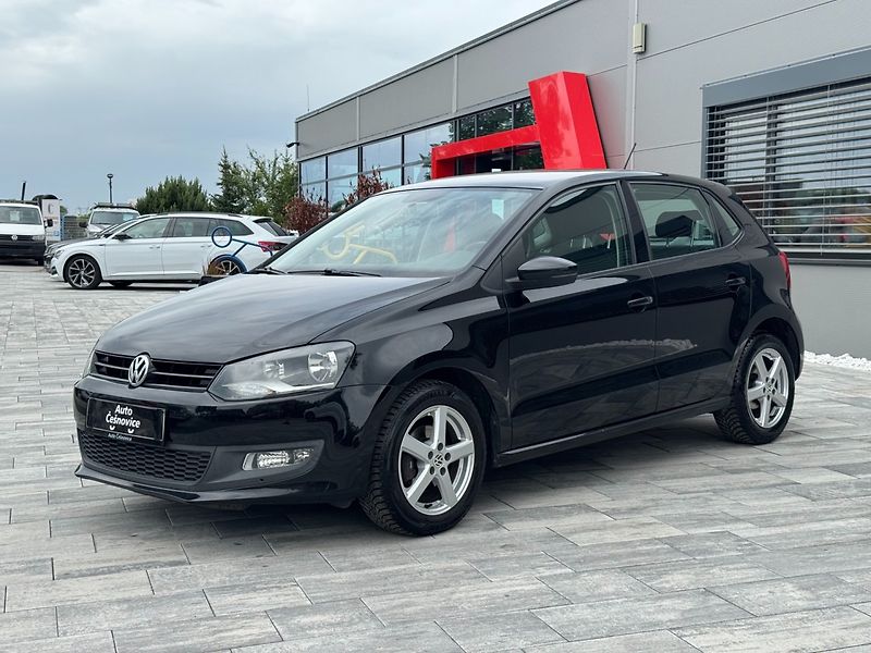Volkswagen Polo (2011) Comfortline 1.2 TSI 66kW - fotka 1 z 32