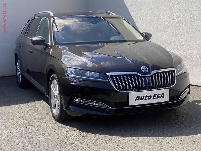 Škoda Superb (2019) 2.0 TSi 4x4, Style, DSG, LED - fotografie inzerátu