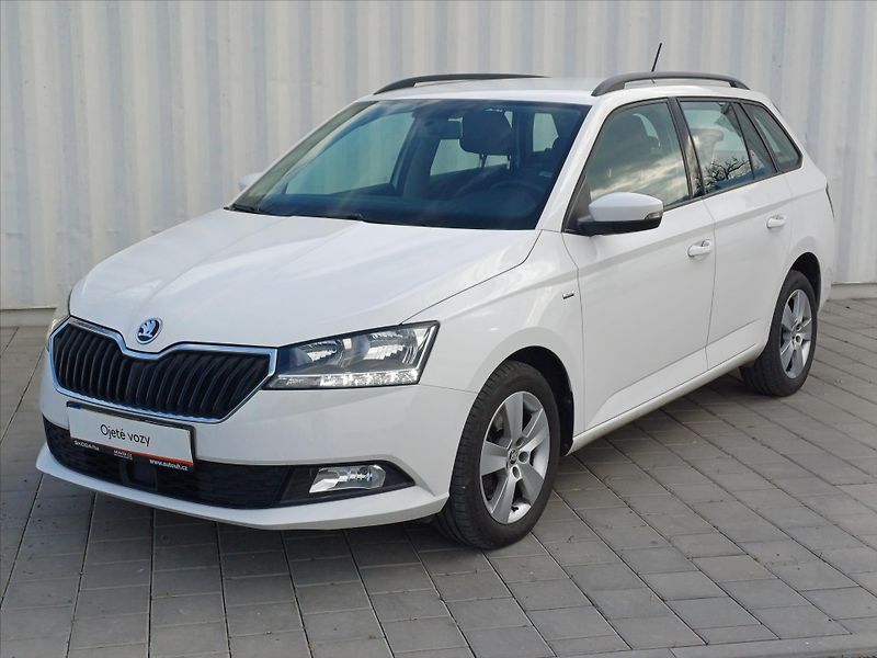 Škoda Fabia 1,0   TSI 81kW Ambiente Drive - fotografie inzerátu