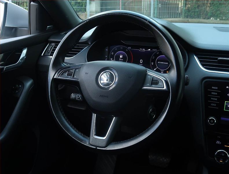 Škoda Octavia (2019) Laurin&Klement 2.0 TDI - fotka 27 z 27