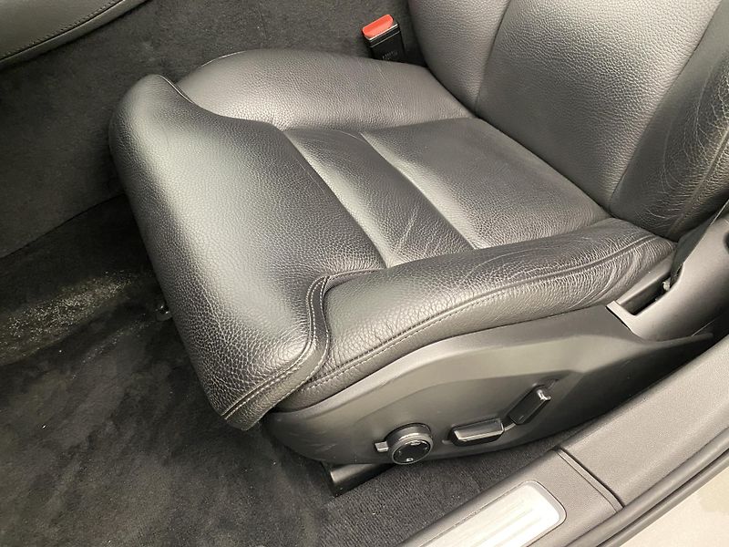 Volvo V90 CC B4 AWD MOMENTUM REZERVACE - fotka 25 z 53