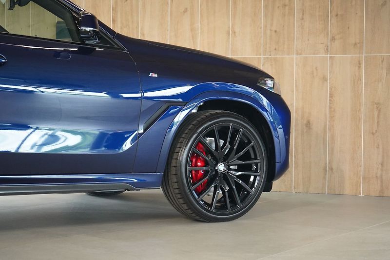 BMW X6 30d xDrive, Vzudch, Masáž - fotka 10 z 48