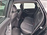 Hyundai i30 (2022) 1.5 i, 1.maj,ČR, LED, park. - náhled 10