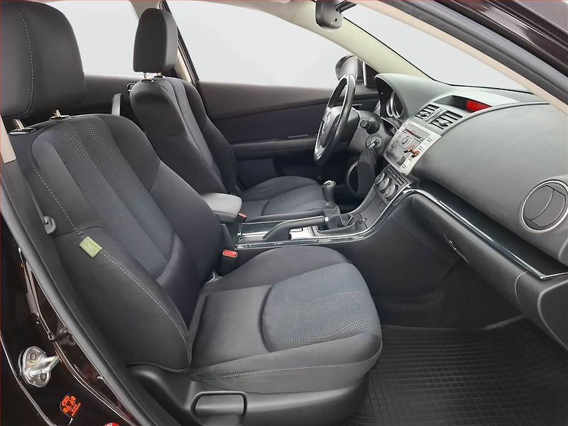 Mazda 6 (2008) 2.0, jezdí výborně - fotka 9 z 16