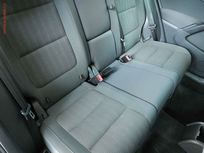 Volkswagen Tiguan (2013) 1.4 TSi, AT, AC - fotka 12 z 20