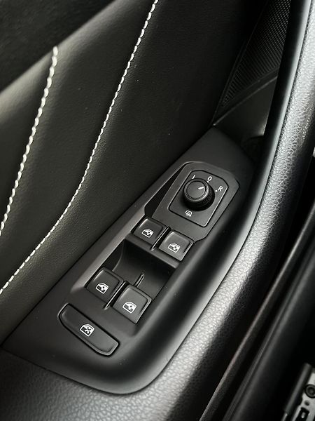 Volkswagen Passat 2.0TDI DSG Kůže Virtual TZ DPH - fotka 21 z 28