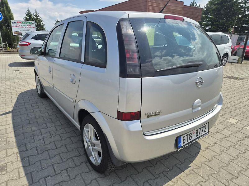 Opel Meriva (2010) 1,4 16V - fotka 4 z 11