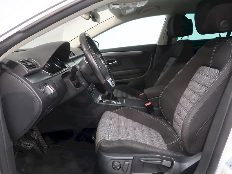 Volkswagen CC (2017) 2.0TDI 110KW - fotka 13 z 33