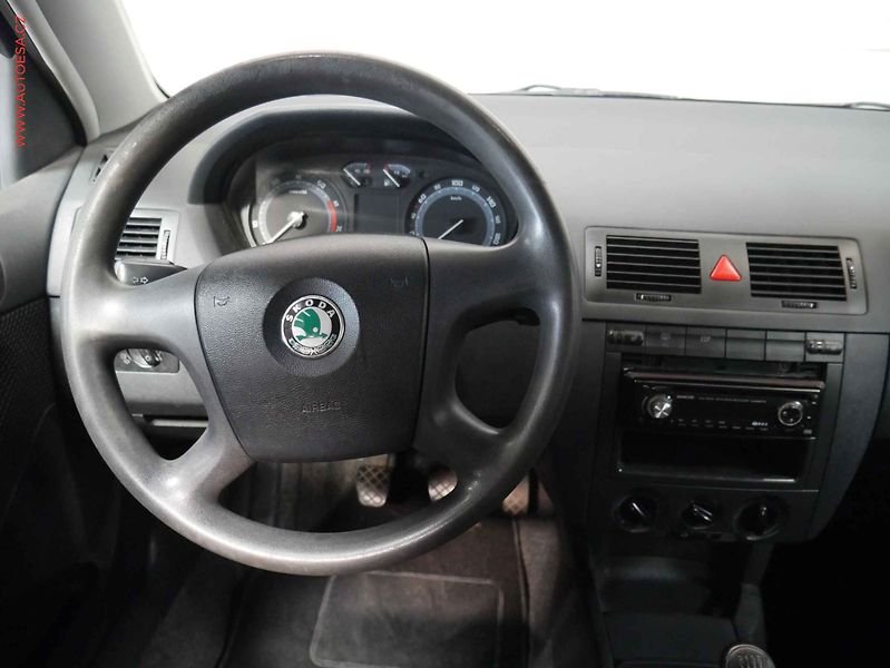 Škoda Fabia (2006) 1.4 i, 2.maj, AC - fotka 11 z 14
