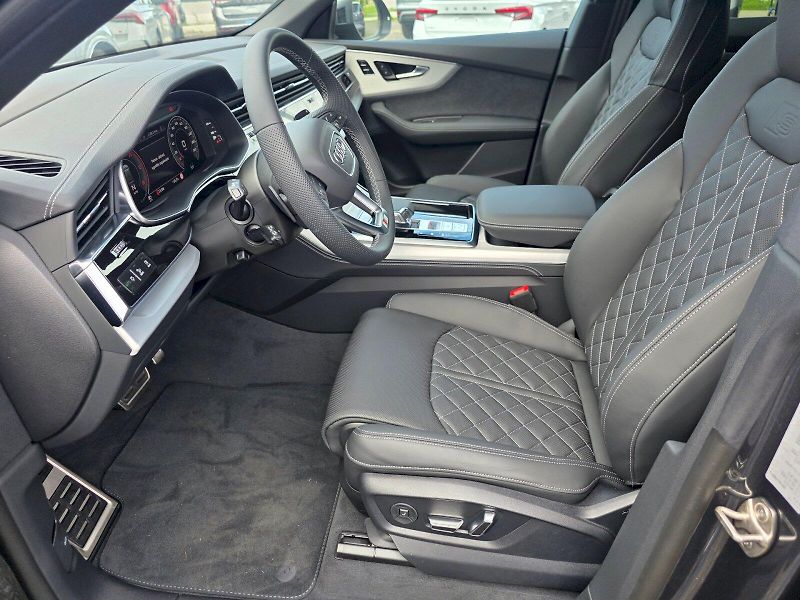 Audi Q8 (2026) SUV 50 TDI quattro - fotka 20 z 26