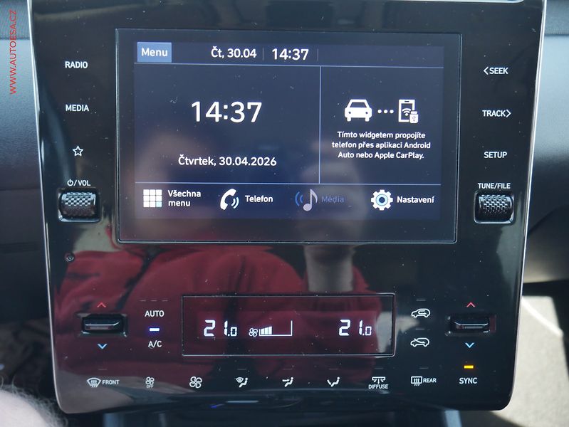 Hyundai Tucson (2022) 1.6 T-GDi 2WD, ČR, Smart, AT - fotka 18 z 19