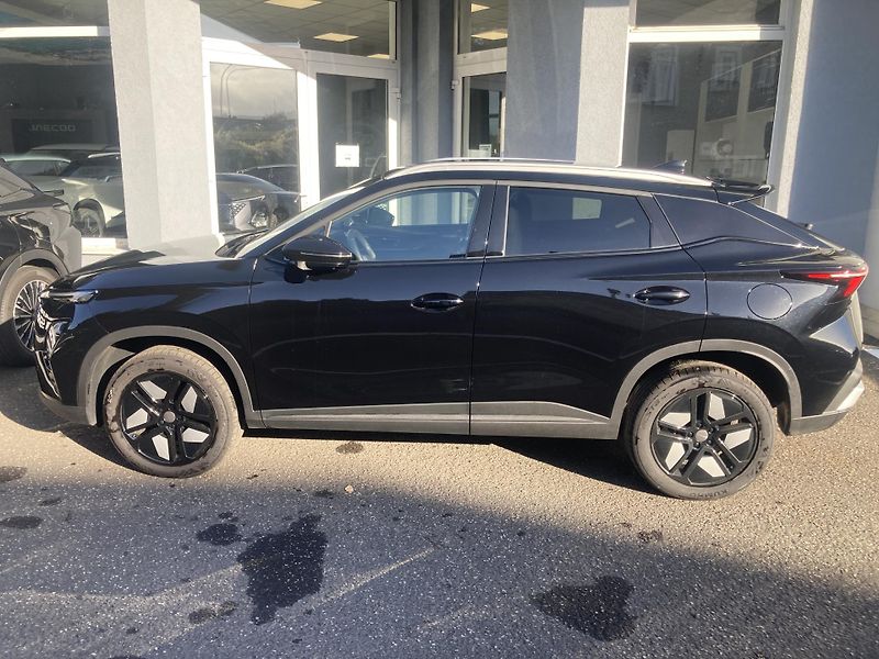 Omoda 5 (2026) Premium 1.5 TGDi HEV - fotka 3 z 11