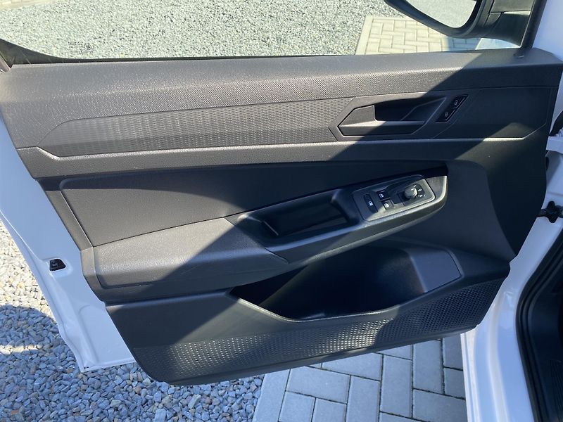 Volkswagen Caddy 1.5 TSI 84kW -1xMAJ.-15 000KM - fotka 11 z 35