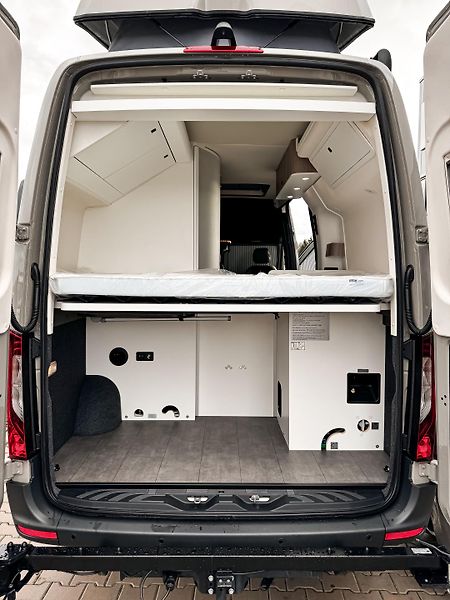 Westfalia (2026) James Cook, MB Sprinter 4x4 - fotka 21 z 22