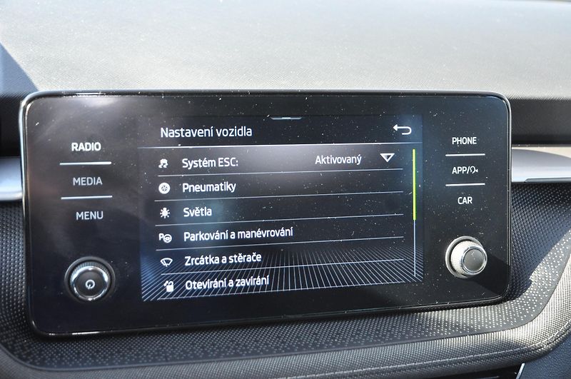 Škoda Fabia IV 1.0TSi 81kW - fotka 14 z 23