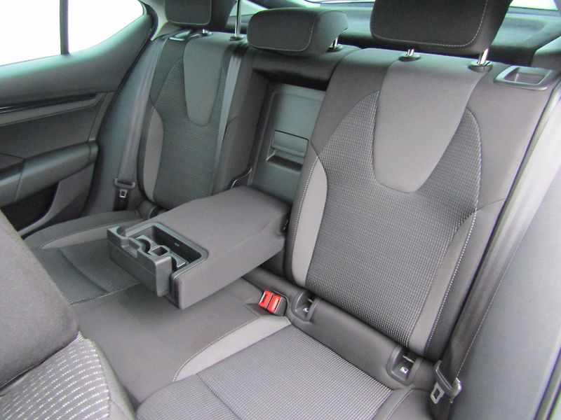 Škoda Octavia IV FL Selection 1.5 TSI /110kW - fotka 23 z 30