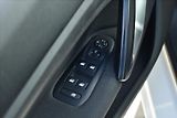Peugeot 308 SW 1.5HDI 96kW LED PANORAMA ČR - náhled 22