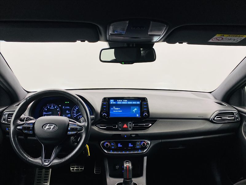 Hyundai i30 1,5 T-GDi 117kW DCT N-Line - fotka 9 z 26