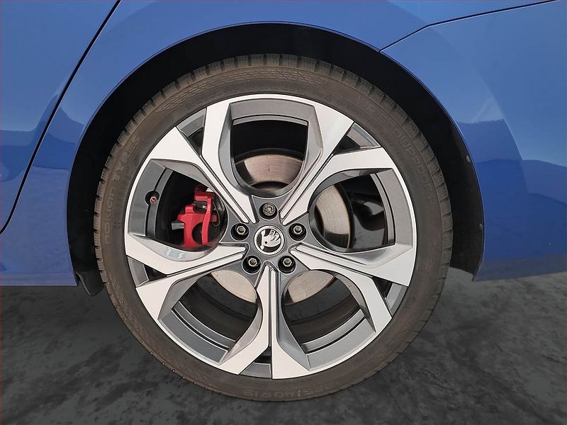 Škoda Octavia (2025) RS 2.0 TSI - fotka 14 z 23