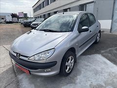Peugeot 206 1,4i 55kW*tažné*Zachovalé auto - fotografie inzerátu