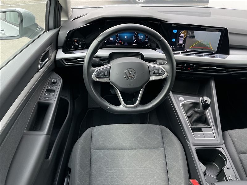 Volkswagen Golf 1,0 TSI Life Kamera KESSY - fotka 7 z 22