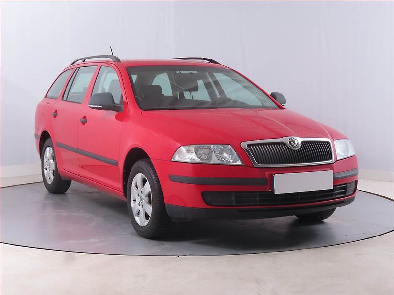 Škoda Octavia (2012) 1.6, ČR,1.maj, Eko.zaplacen - fotografie inzerátu