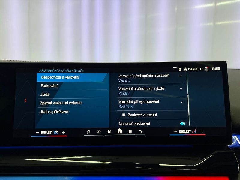 BMW M5 xDrive 535 KW M-DRIVE PROFESSI - fotka 23 z 39