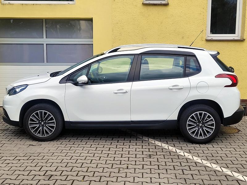 Peugeot 2008 1,2 MÁLO NAJETO*CZ,SERVIS - fotka 5 z 39