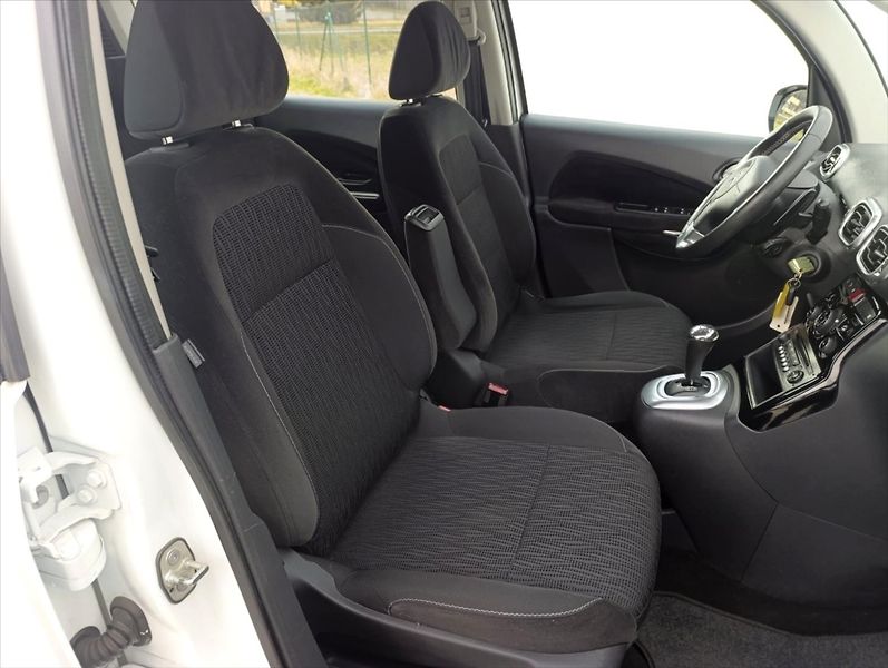 Citroën C3 Picasso 1,6 HDi Automat .Aut klima Alu - fotka 26 z 33