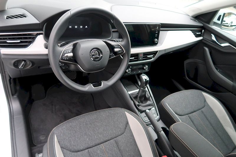 Škoda Scala (2025) Top Selection 1,0 TSI 85 kW DS - fotka 20 z 29