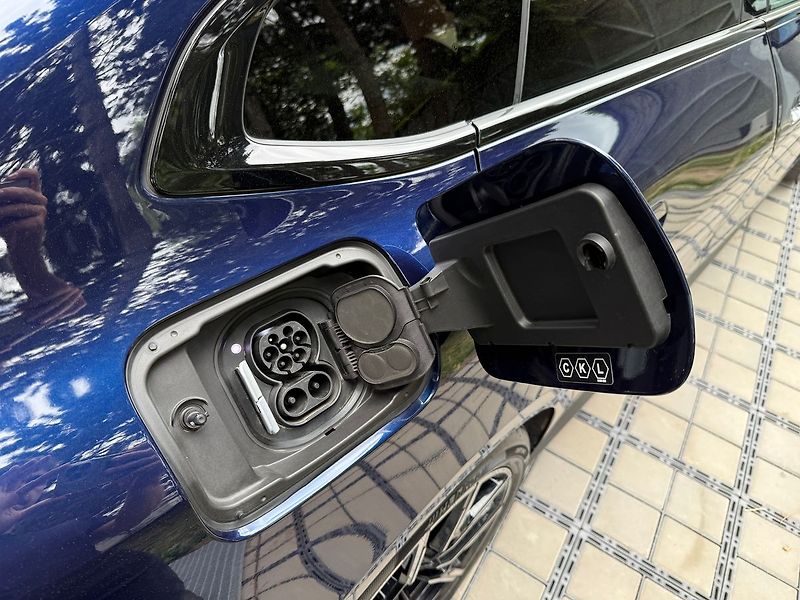 BMW Ostatní eDrive 40, Tažné, M-paket, - fotka 11 z 40