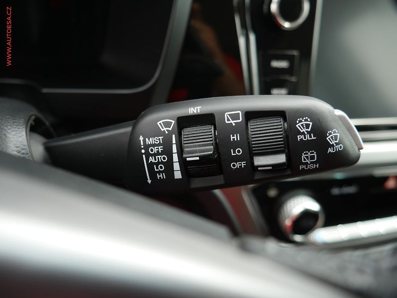 SsangYong Korando (2021) 1.5 T-GDi, 1.maj,ČR, LED, TZ - fotka 18 z 26