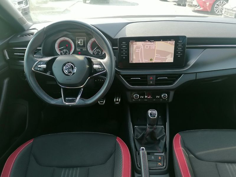 Škoda Scala (2021) 1.5 TSi MONTE CARLO 110kW,Pano - fotka 6 z 29