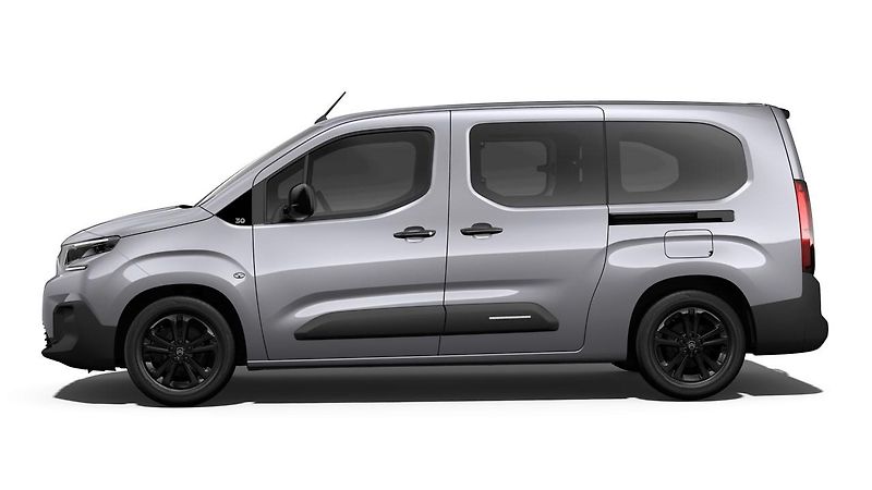 Citroën Berlingo (2026) XL 30 LET Diesel 130k Aut - fotka 2 z 4