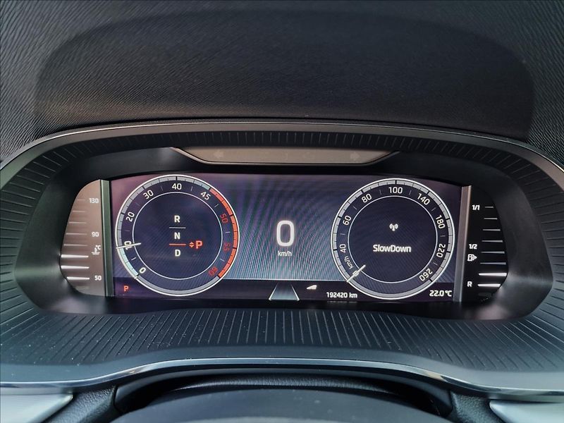 Škoda Octavia 2.0TDI 110kW DSG Style, 1.Maj - fotka 22 z 50