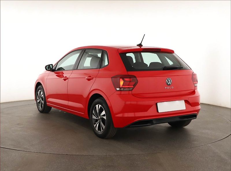 Volkswagen Polo (2021) Edition 1.0 TSI, Serv.kniha - fotka 4 z 17