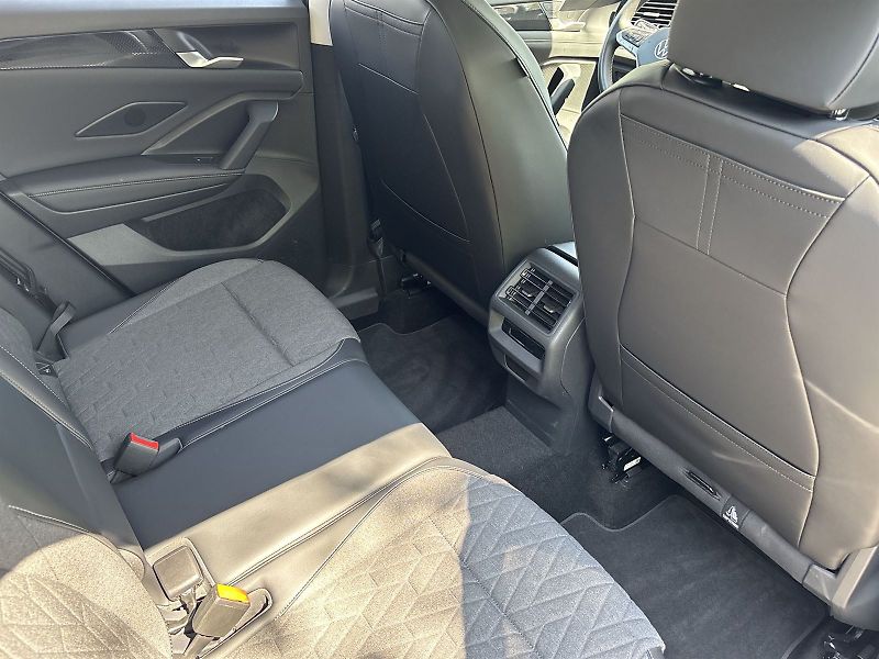 Volkswagen Tiguan (2025) 1.5 eTSI DSG People - fotka 10 z 30