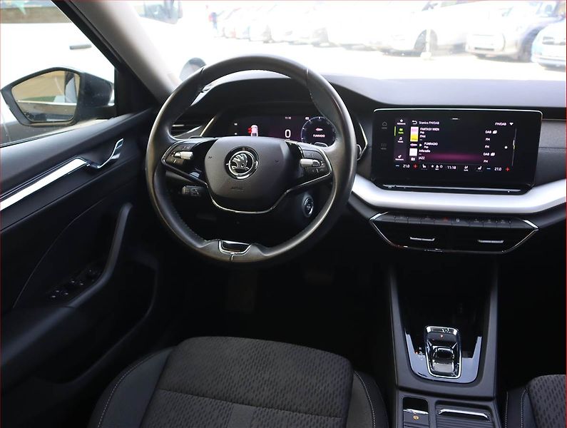 Škoda Octavia (2023) Style 2.0 TDI, Automat - fotka 7 z 23