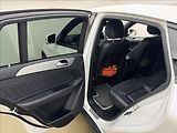 Mercedes-Benz GLE 3,0 AMG 4X4 LED DPH PANO TAŽNÉ - náhled 37