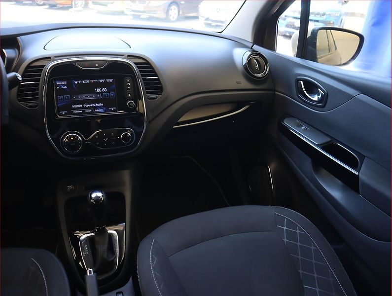 Renault Captur (2013) 1.2 TCe, Automat, Navi - fotka 8 z 20