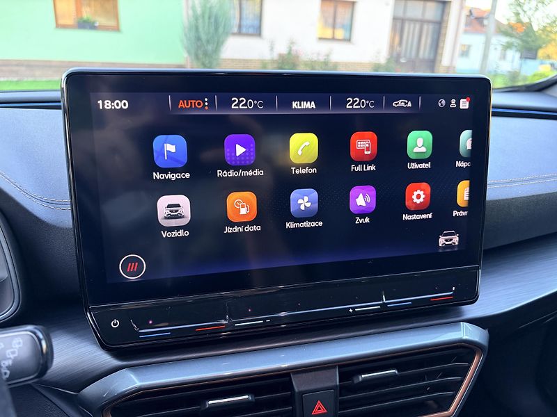 Cupra Formentor 1.5TSI 110KW DSG LED  - fotka 24 z 52